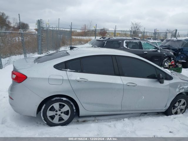 1G1BC5SM8J7137590 Chevrolet Cruze Ls Auto