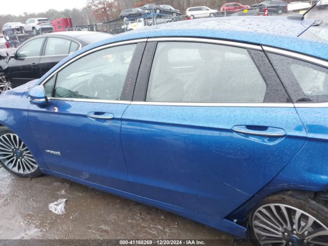 3FA6P0RU5JR141536 Ford Fusion Hybrid Titanium