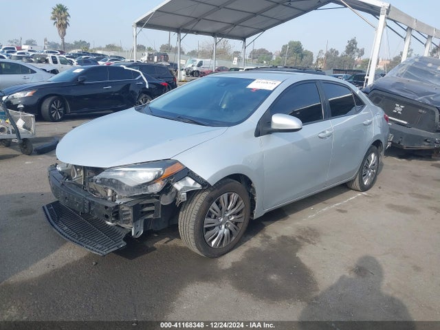 Toyota COROLLA LE 2019 2T1BURHE8KC226104 Image 2