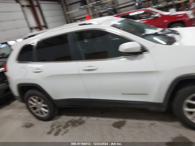 1C4PJMCB4FW635406 Jeep Cherokee Latitude