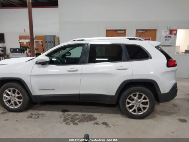 1C4PJMCB4FW635406 Jeep Cherokee Latitude