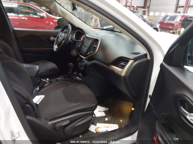 1C4PJMCB4FW635406 Jeep Cherokee Latitude