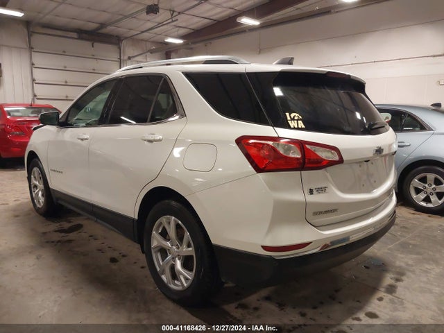 Chevrolet EQUINOX LT 2019 2GNAXUEV1K6126915 Image 3