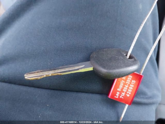 2T1BURHEXJC098608 Toyota COROLLA LE