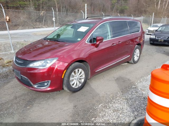 2019 CHRYSLER PACIFICA 2C4RC1BG4KR650828 Photo 1