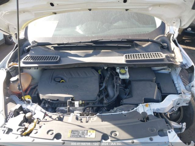 1FMCU0GD3HUD42424 Ford ESCAPE SE