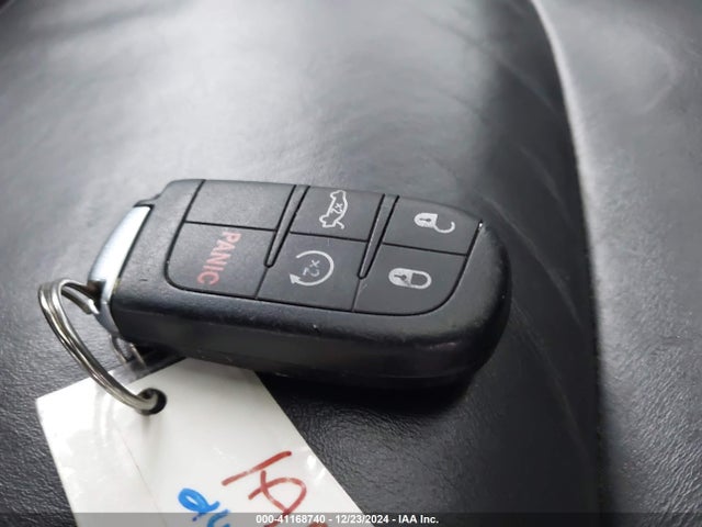 Chrysler 300 2014 2C3CCARG5EH297476 Image 11