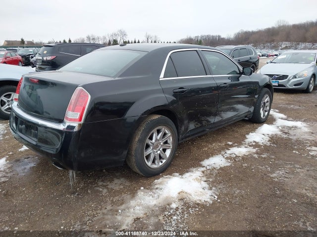 2C3CCARG5EH297476 Chrysler 300