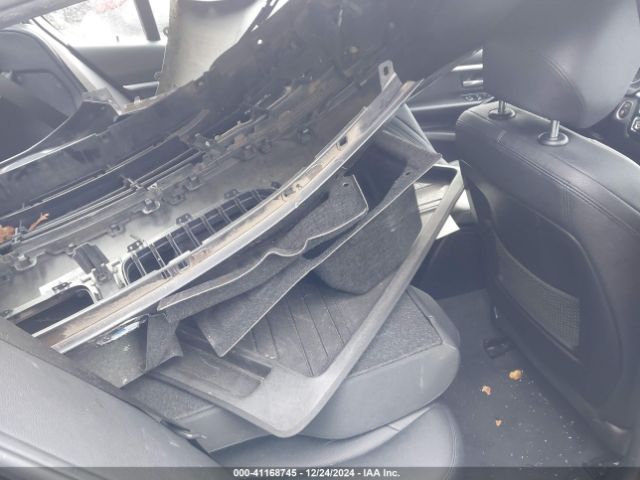 WBA8D9C58JA012733 BMW 330i Xdrive