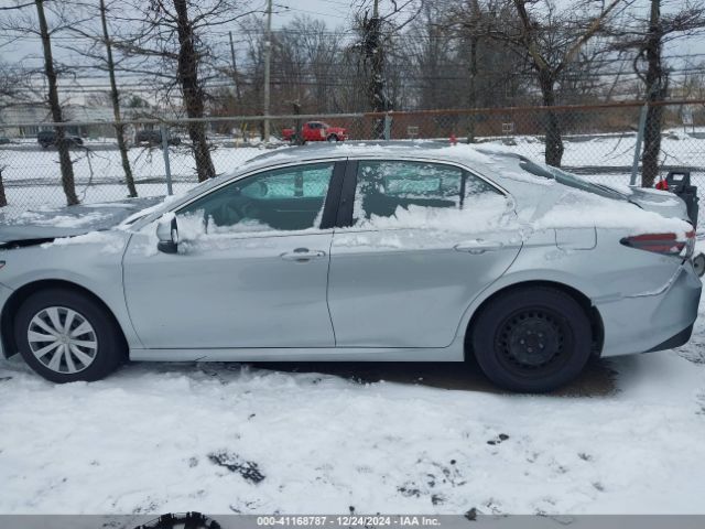 4T1C31AK2NU577196 Toyota Camry Le Hybrid