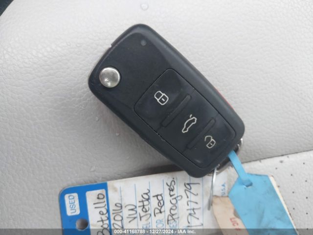 3VWD17AJ5GM256699 Volkswagen Jetta 1.8t Sport