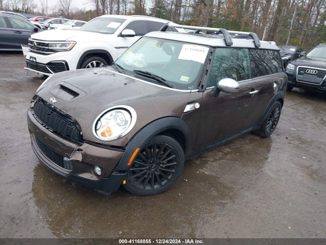2009 MINI COOPER S CLUBMAN WMWMM33599TP90423 Photo 1