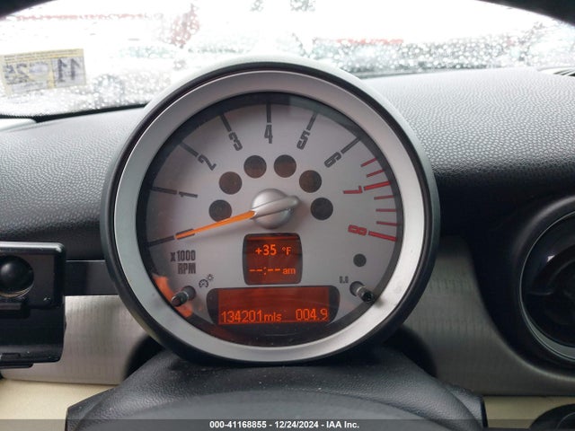 2009 MINI COOPER S CLUBMAN WMWMM33599TP90423 Photo 6