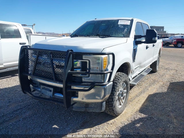 Ford F-250 Xlt 2017 1FT7W2BT0HEF47851 Image 2