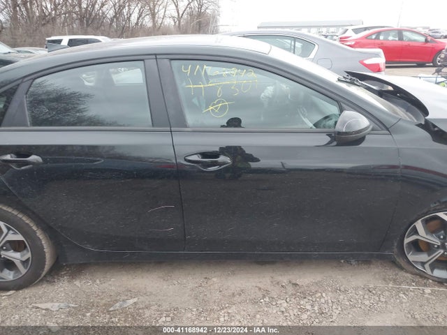 KIA Forte Lxs 2019 3KPF24AD0KE118301 Image 13