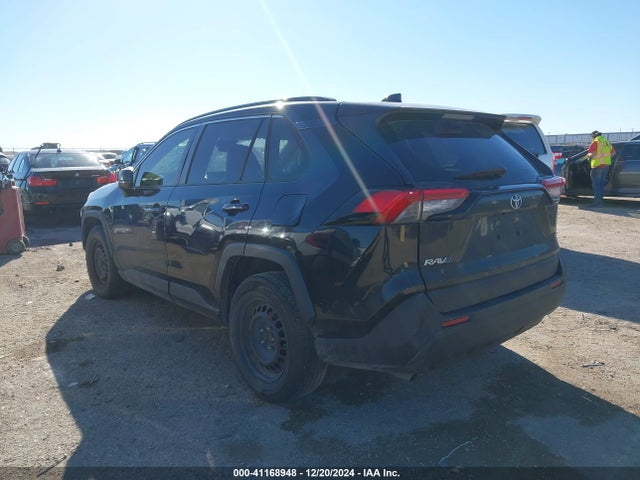 Toyota RAV4 LE 2019 JTMH1RFV2KJ009531 Image 3