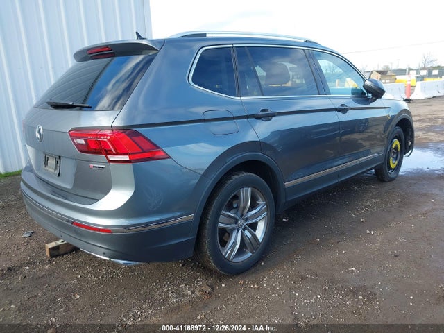 3VV2B7AXXMM047970 Volkswagen Tiguan 2.0t Se/2.0t Se R-line Black/2.0t Sel