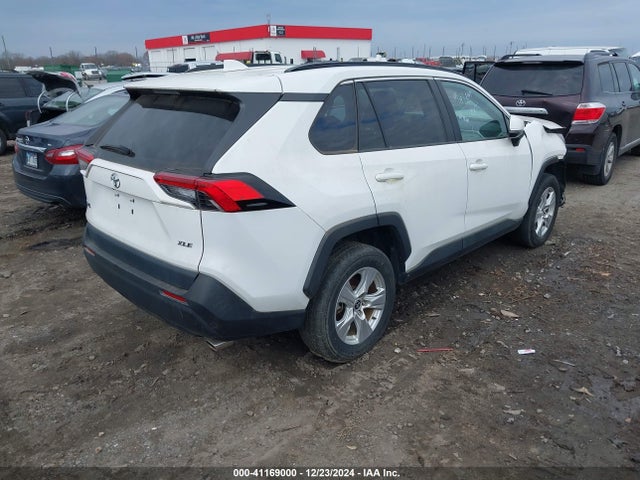 Toyota Rav4 Xle 2021 2T3W1RFV7MW160697 Image 4