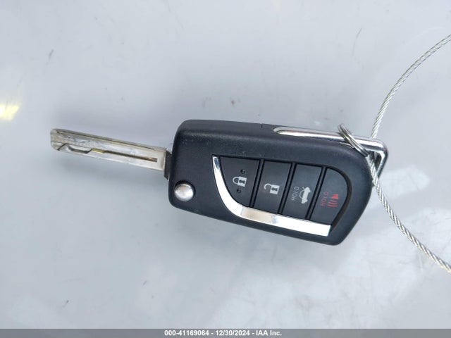 Toyota CAMRY LE 2022 4T1C11AK1NU641220 Image 11