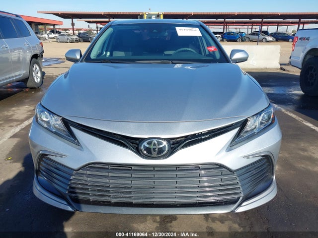 Toyota CAMRY LE 2022 4T1C11AK1NU641220 Image 12