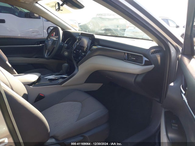 Toyota CAMRY LE 2022 4T1C11AK1NU641220 Image 5