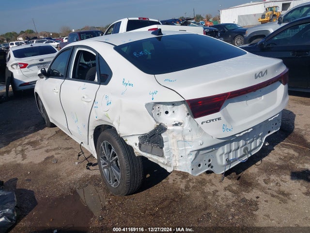 3KPF24ADXRE809362 KIA Forte Lxs