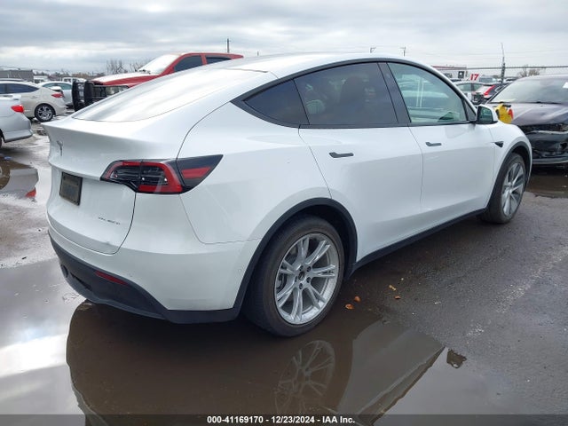 2021 TESLA MODEL Y 5YJYGDEE5MF295016 Photo 3