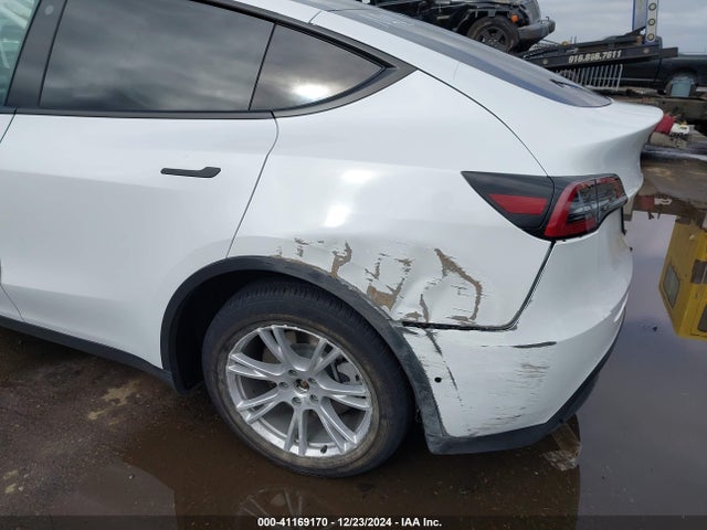 2021 TESLA MODEL Y 5YJYGDEE5MF295016 Photo 5