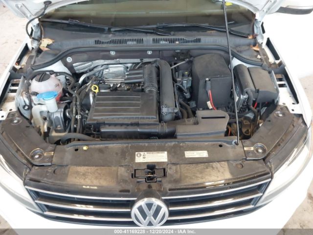 3VWDB7AJ0HM305662 Volkswagen Jetta 1.4t Se