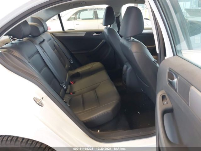 3VWDB7AJ0HM305662 Volkswagen Jetta 1.4t Se