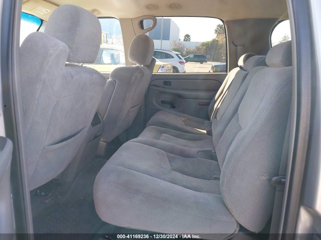 2004 CHEVROLET SUBURBAN 3GNFK16T74G183482 Photo 7