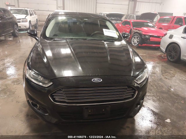 3FA6P0H93FR171381 Ford FUSION SE