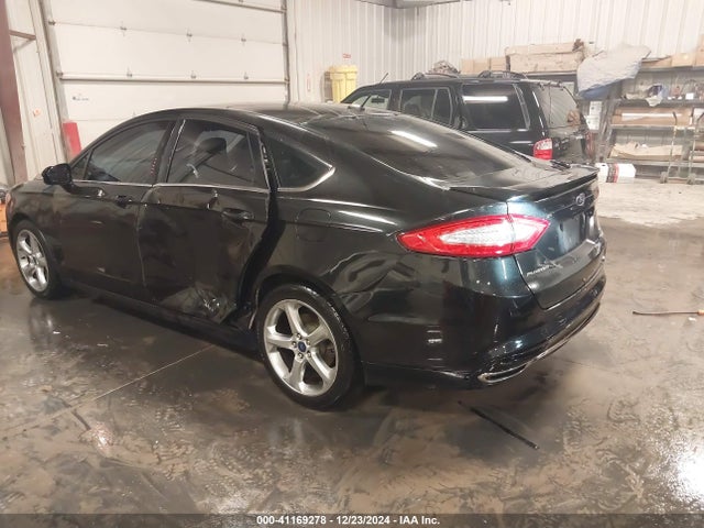 3FA6P0H93FR171381 Ford FUSION SE