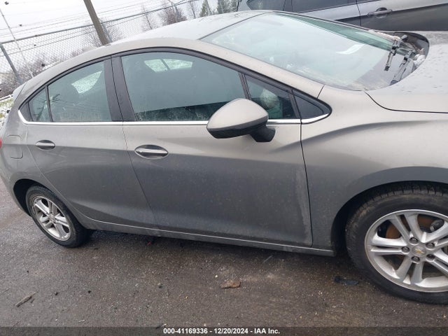 Chevrolet Cruze Lt Auto 2018 3G1BE6SM3JS522931 Image 13