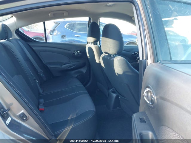 Nissan Versa 1.6 Sv 2015 3N1CN7AP7FL884665 Image 8