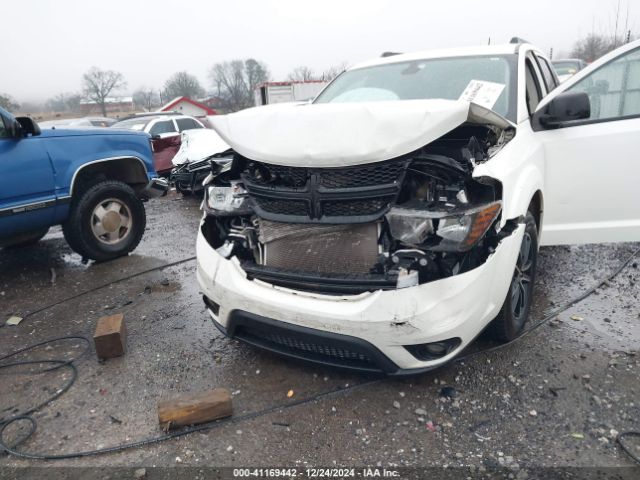 3C4PDCBB3KT718568 Dodge JOURNEY SE