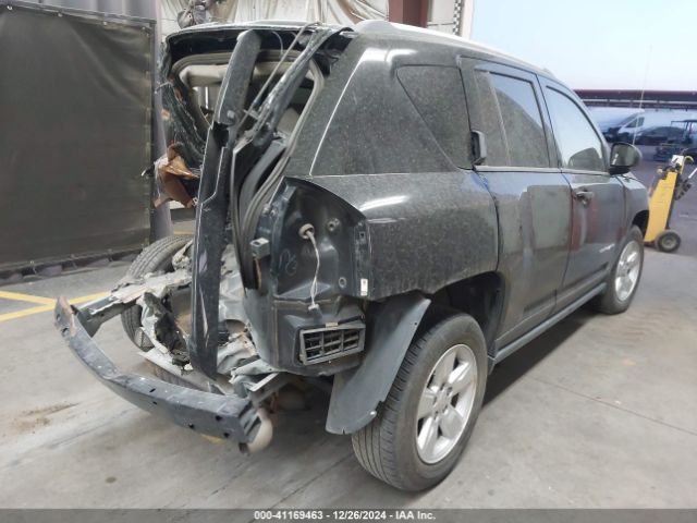 1C4NJCBA7FD284836 Jeep Compass Sport