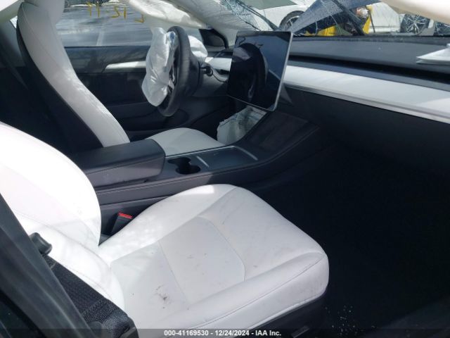 5YJ3E1EB8MF999943 Tesla Model 3 Long Range Dual Motor All-wheel Drive