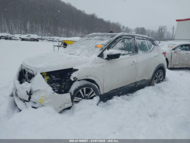3N1CP5CU8KL506883 Nissan KICKS SV