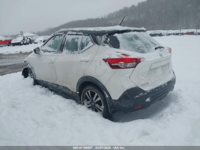 3N1CP5CU8KL506883 Nissan KICKS SV