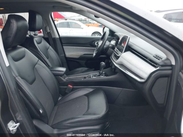 3C4NJDBB3NT211986 Jeep Compass Latitude 4x4