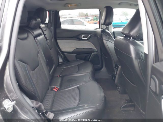 3C4NJDBB3NT211986 Jeep Compass Latitude 4x4