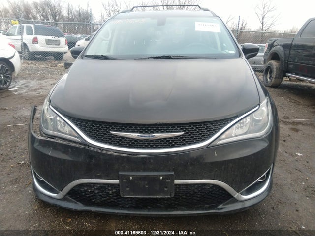 Chrysler Pacifica Touring-l 2017 2C4RC1BG0HR821731 Image 13