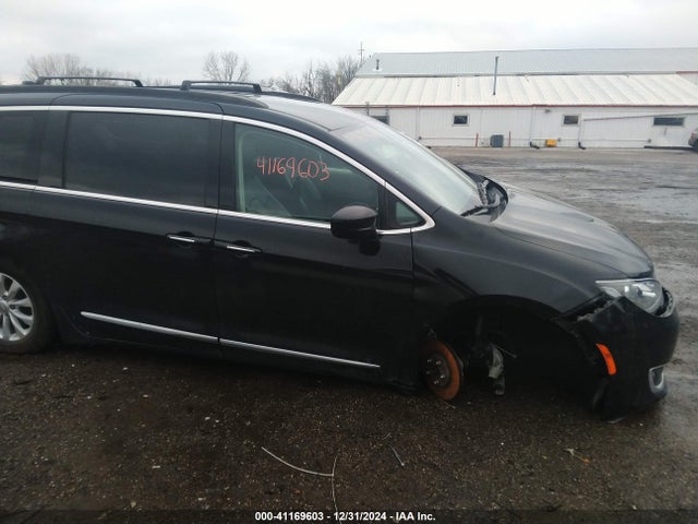Chrysler Pacifica Touring-l 2017 2C4RC1BG0HR821731 Image 14