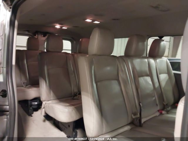 5BZAF0AA0HN850557 Nissan Nv Passenger Nv3500 Hd Sl V8