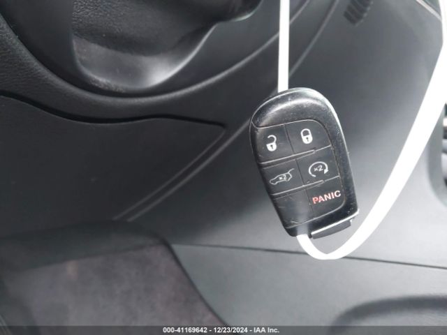 1C4RJEBG5HC793902 Jeep Grand Cherokee Limited 4x2