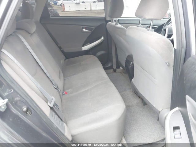 JTDKN3DUXE0372056 Toyota Prius