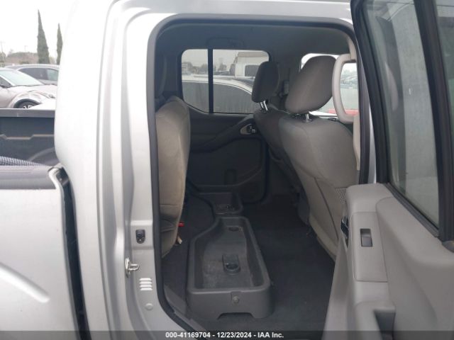 1N6AD0ER9KN746885 Nissan Frontier Sv