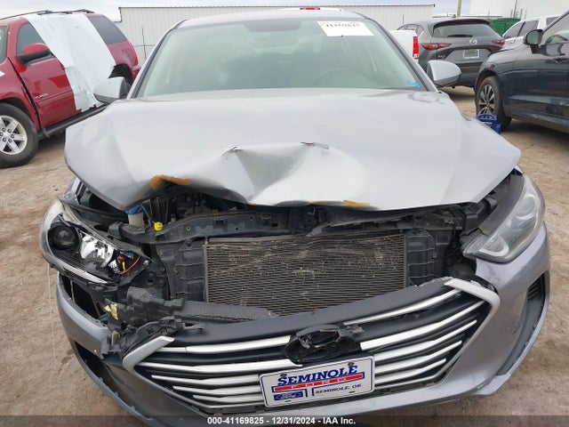 5NPD84LF7HH147674 Hyundai ELANTRA SE