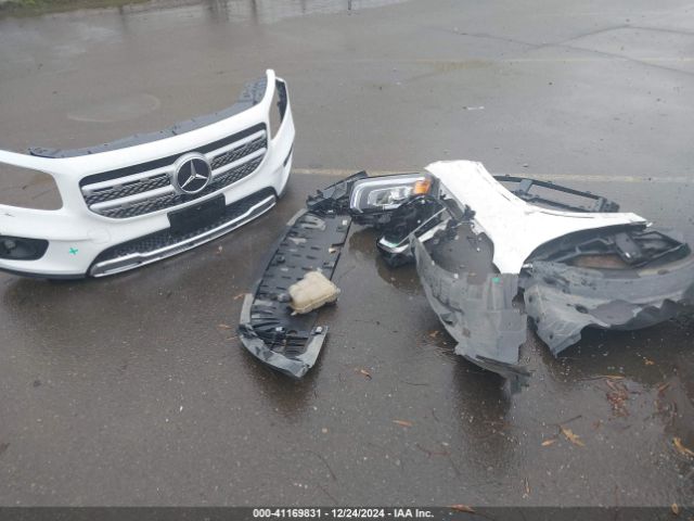W1N4M4GB2LW027120 Mercedes-Benz GLB 250